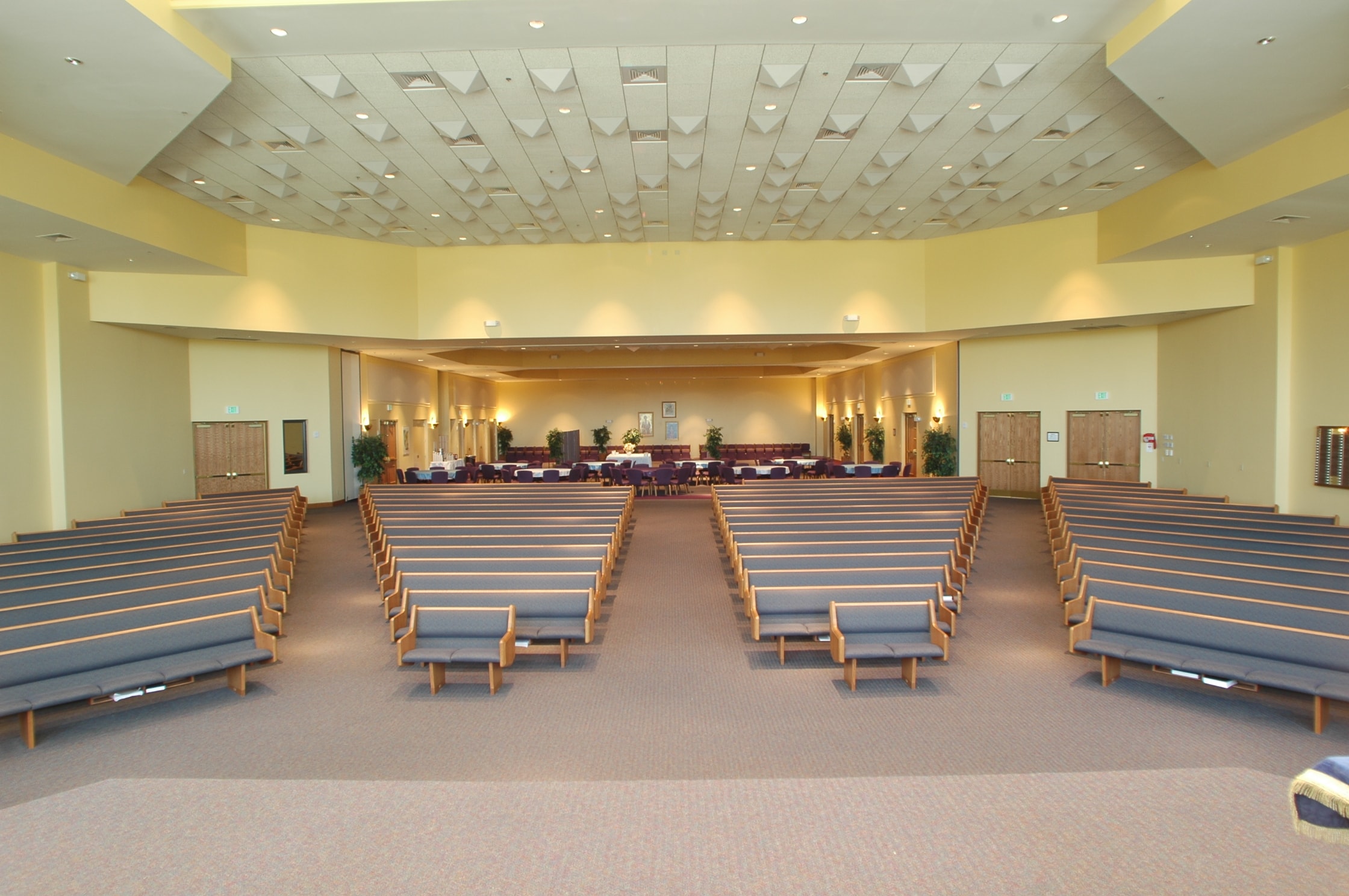 4-Temple-Beth-Am-Sanctuary-min
